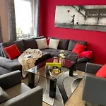 Bellavita - Mit Grossem Eingezaeuntem Garten - Infrarotsauna - 3 Hunde Willkommen - Badesee 800m Entfernt