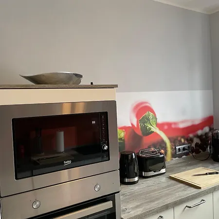 Bellavita - Mit Grossem Eingezaeuntem Garten - Infrarotsauna - 3 Hunde Willkommen - Badesee 800m Entfernt