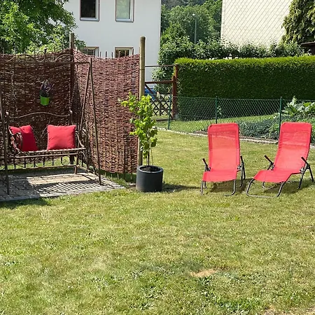 Bellavita - Mit Grossem Eingezaeuntem Garten - Infrarotsauna - 3 Hunde Willkommen - Badesee 800m Entfernt