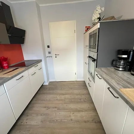 Bellavita - Mit Grossem Eingezaeuntem Garten - Wallbox - Sauna - 3 Hunde Willkommen - Badesee 800m Entfernt Walkenried