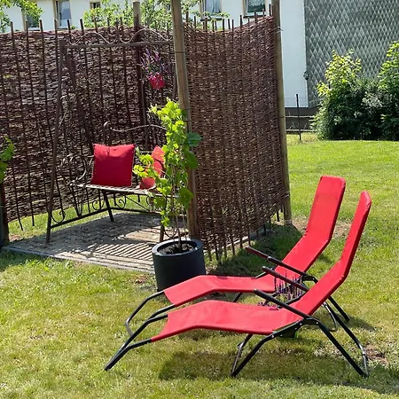 Ferienhaus Bellavita - Mit Großem Eingezäuntem Garten - Infrarotsauna - 3 Hunde Willkommen - Badesee 800m Entfernt