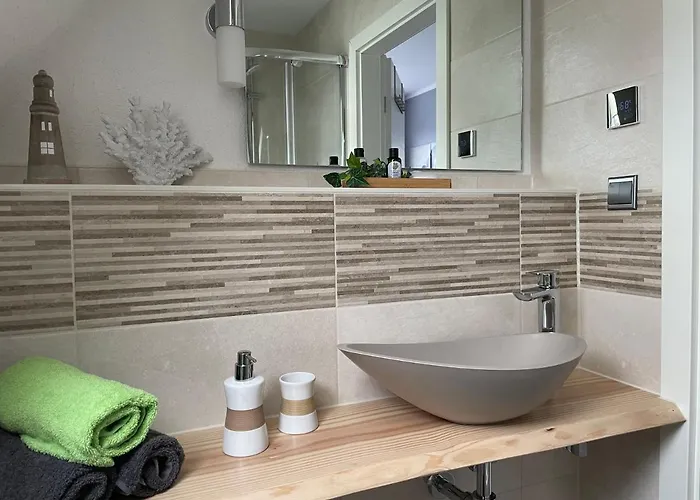 Casa vacanze Bellavita - Mit Grossem Eingezaeuntem Garten - Infrarotsauna - 3 Hunde Willkommen - Badesee 800m Entfernt *